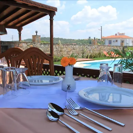 Cunda Paradise Butik Отель