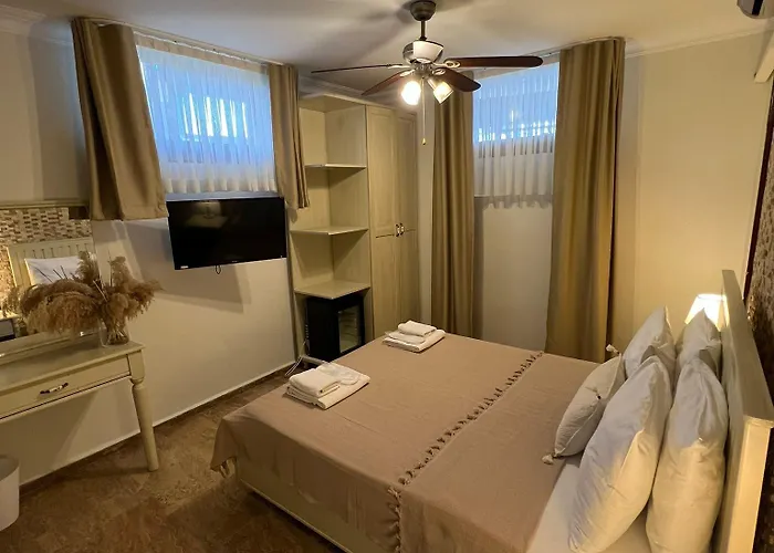 Cunda Paradise Butik Отель *