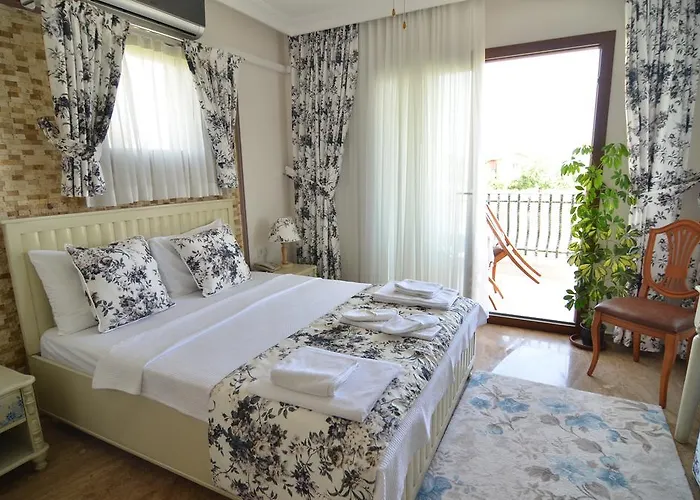 Отель Cunda Paradise Butik *