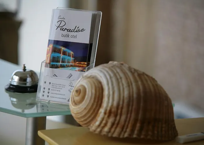 Cunda Paradise Butik Айвалык